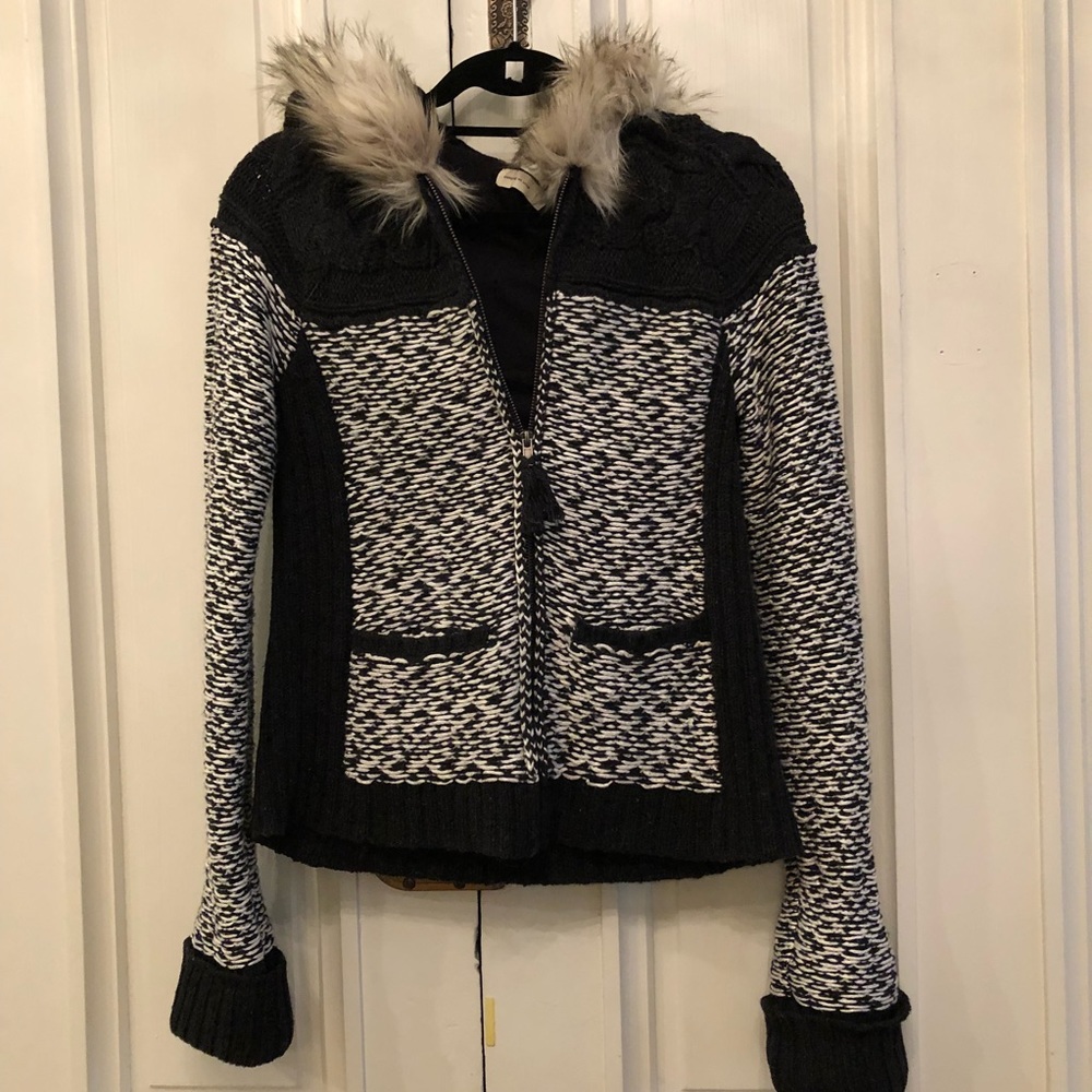 Fur trimmed sweater